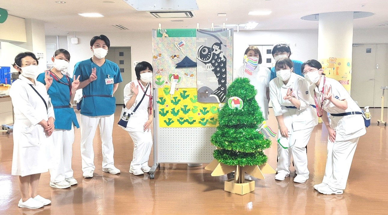 8病棟集合写真